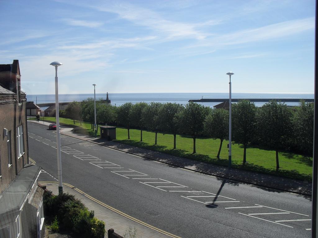 Roker View Guest House Sunderland  Kültér fotó
