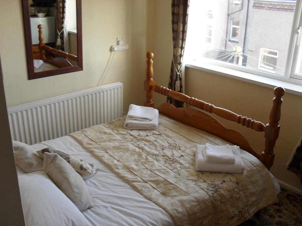 Roker View Guest House Sunderland  Kültér fotó