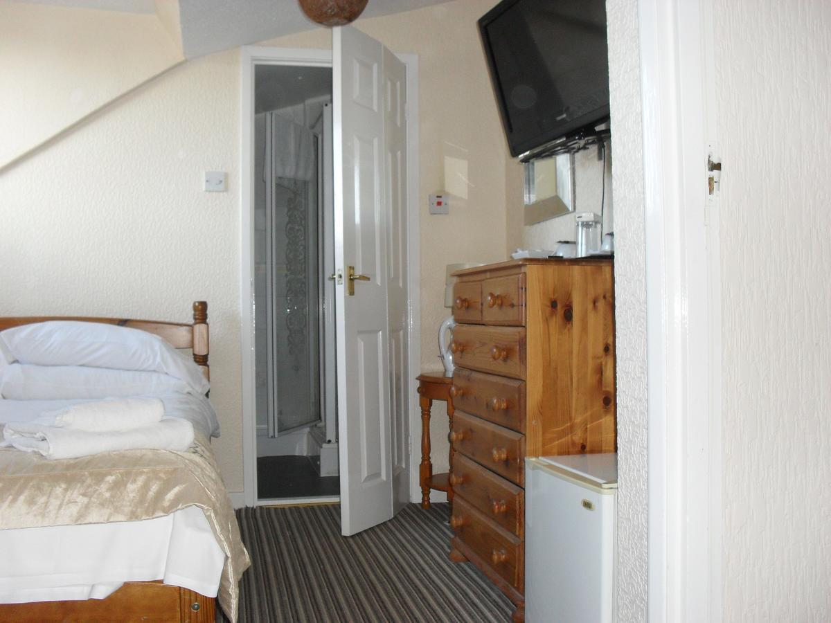 Roker View Guest House Sunderland  Kültér fotó